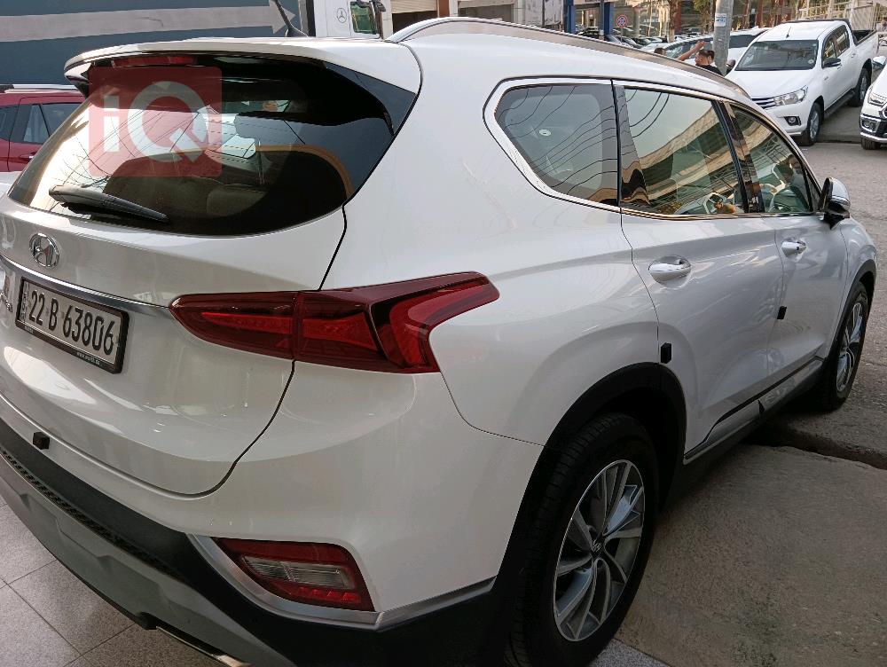 هيونداي سانتافي